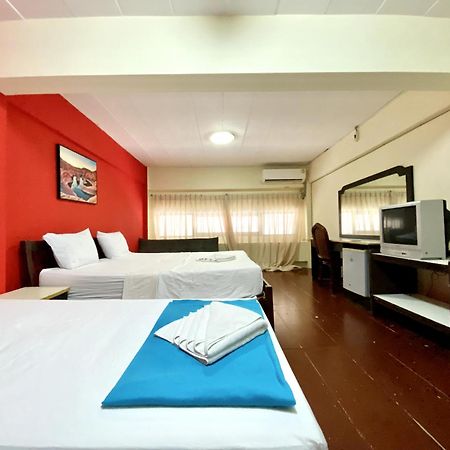 Patong Adventure Hostel 외부 사진