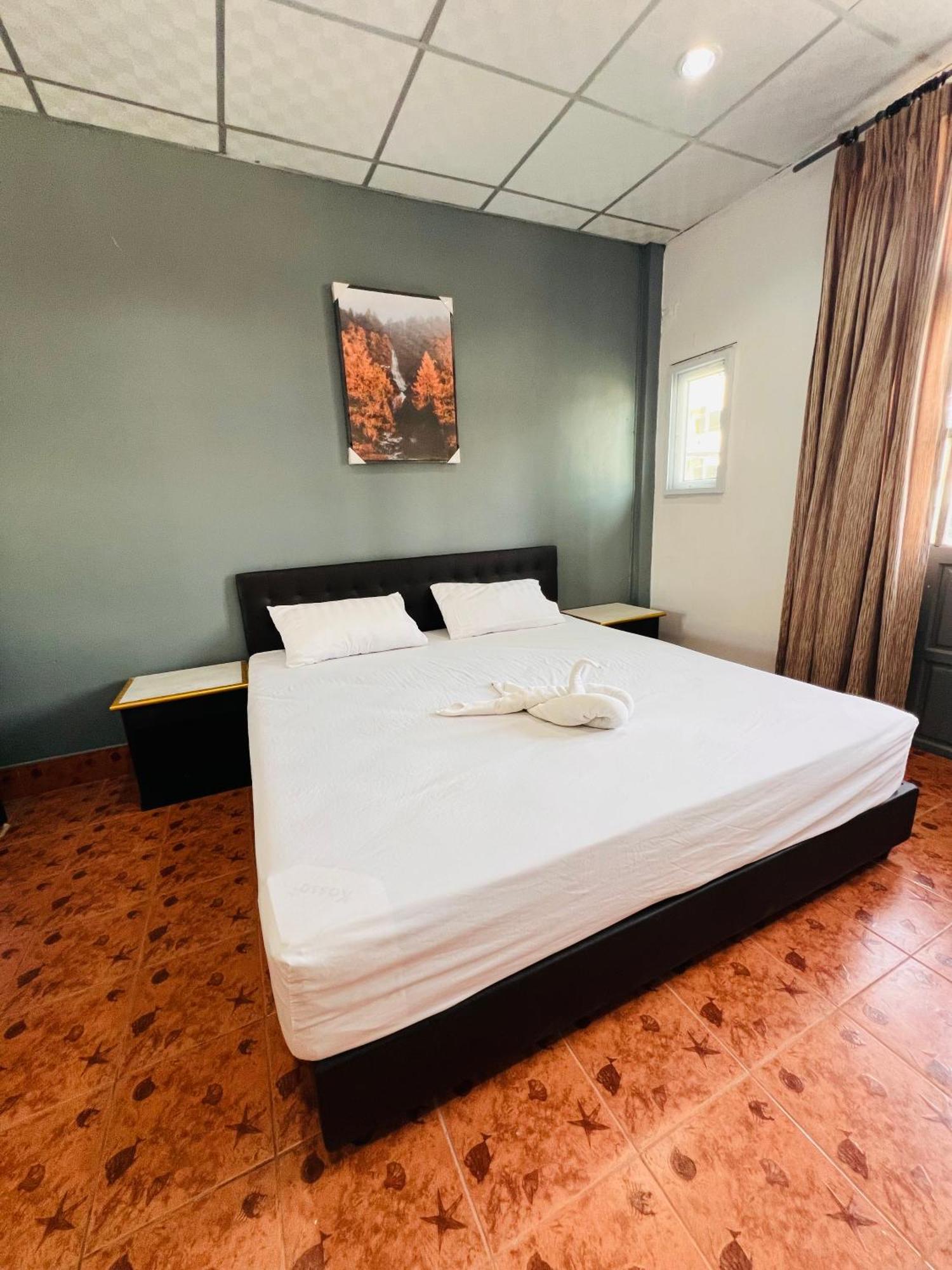 Patong Adventure Hostel 외부 사진