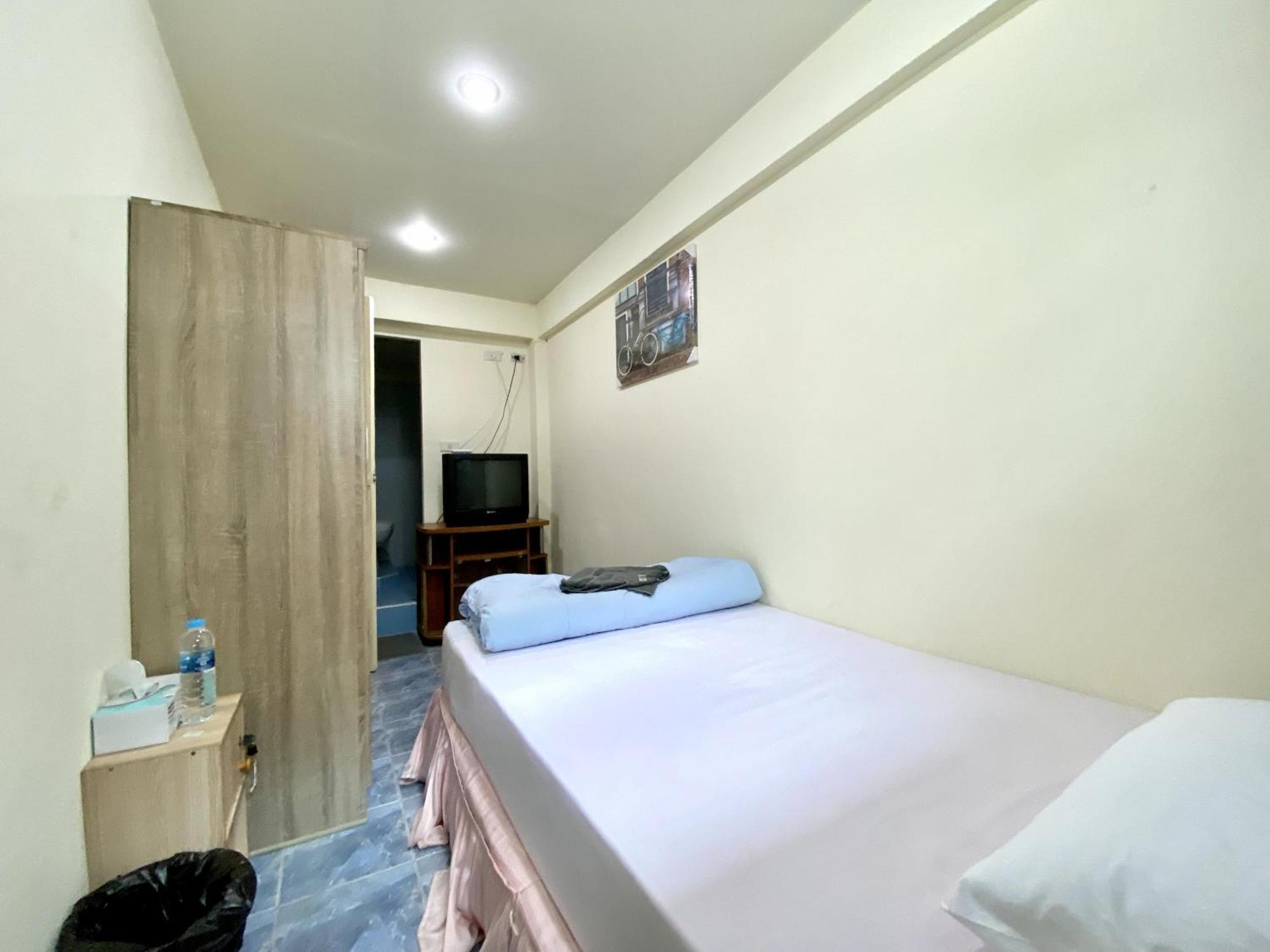 Patong Adventure Hostel 외부 사진